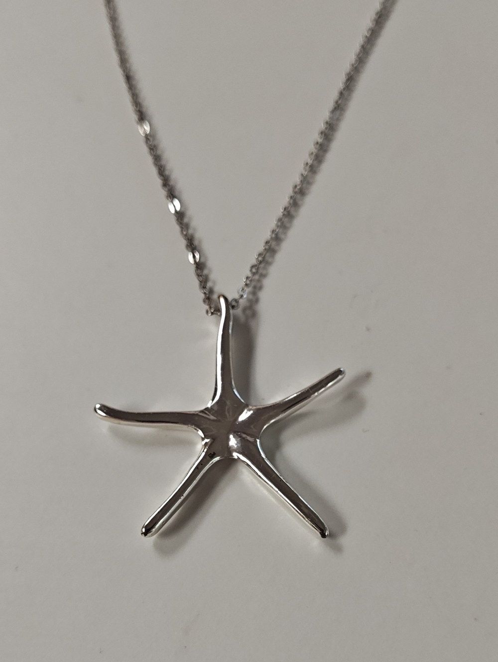 Silvertone Starfish Necklace